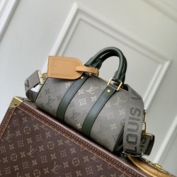 Falso superiore Borsa Louis Vuitton Keepall Bandoulière 25 M26930 uomo verde Imitazioni Outlet