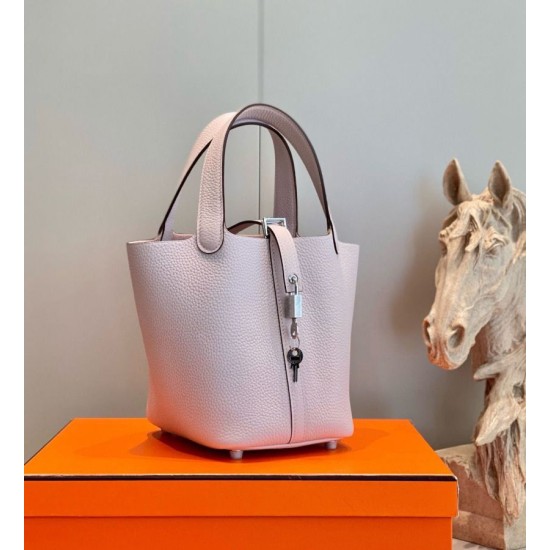 Migliore Replica Borsa Tote Hermes Picotin Lock 18/22 Clemence Mauve Pale Imitazioni Outlet