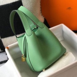 Migliore Replica Borsa Tote Hermes Picotin Lock 18/22 Verde Clemence Imitazioni Outlet