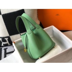 Migliore Replica Borsa Tote Hermes Picotin Lock 18/22 Verde Clemence Imitazioni Outlet