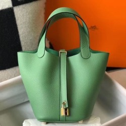 Migliore Replica Borsa Tote Hermes Picotin Lock 18/22 Verde Clemence Imitazioni Outlet