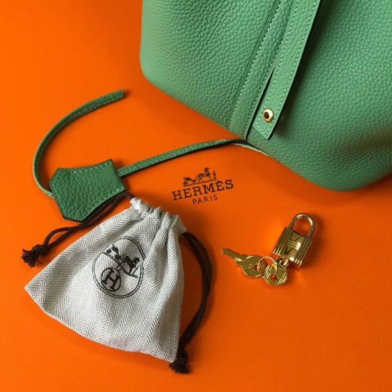 Migliore Replica Borsa Tote Hermes Picotin Lock 18/22 Verde Clemence Imitazioni Outlet