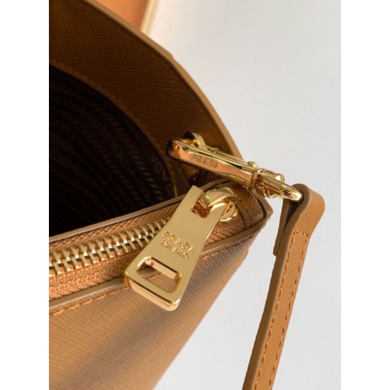 Migliore Repliche Borsa grande Prada Galleria Saffiano marrone Economiche Outlet Online
