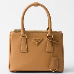 Migliore Repliche Prada Mini/Medium Galleria Bag Saffiano Marrone Economiche Outlet Online