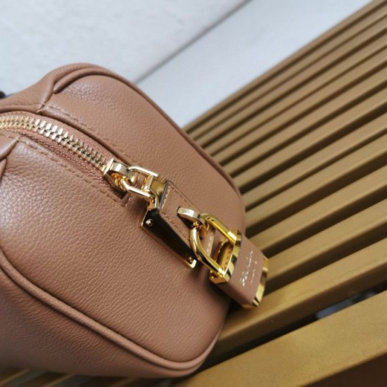 Miglior Falso Borsa media Prada con lucchetto caramello Economiche Premium