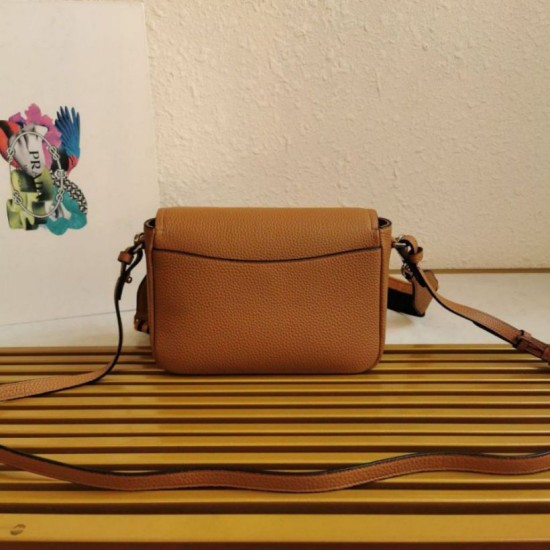 Miglior Falso Borsa a tracolla piccola Prada Flap Granata Marrone Economiche Premium