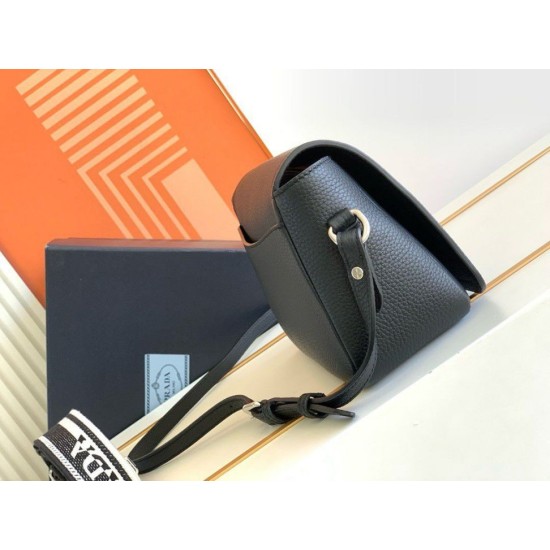 Perfette Qualità Repliche Borsa a tracolla piccola Prada Flap Granata Nera Imitazione