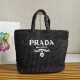 Migliore Repliche Prada Large Crochet Tote Bag Raffia-effect Yarn Nero Economiche Outlet Online
