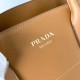 Prada Large Tote Bag con Fibbie Marrone Replica originale di alta qualità Perfette Qualità Repliche Prada Large Tote Bag con Fibbie Marrone Imitazione