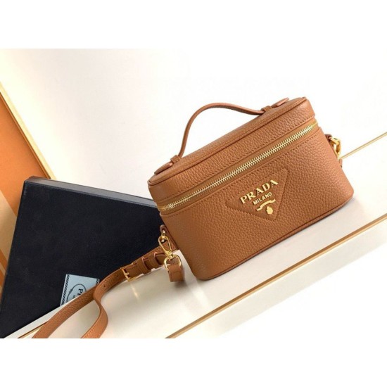 Miglior Falso Borsa mini Vanity Prada Granata Marrone Economiche Premium