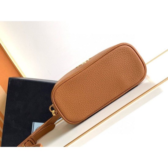 Miglior Falso Borsa mini Vanity Prada Granata Marrone Economiche Premium