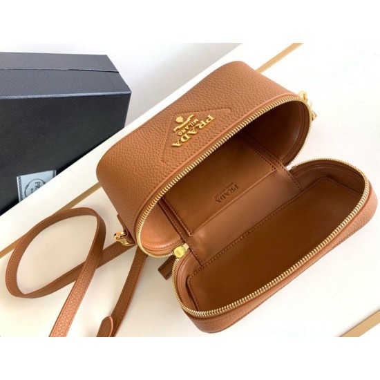 Miglior Falso Borsa mini Vanity Prada Granata Marrone Economiche Premium