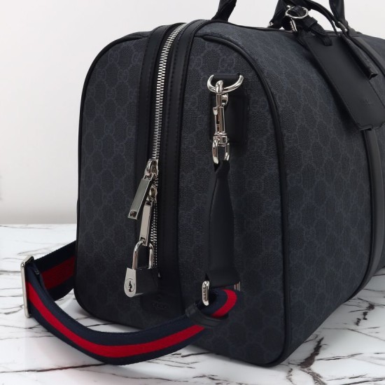 Miglior Falso Gucci Men GG Supreme Duffle Bag 792074 Nero Economiche Premium