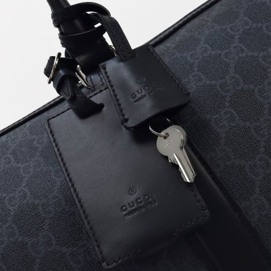 Miglior Falso Gucci Men GG Supreme Duffle Bag 792074 Nero Economiche Premium