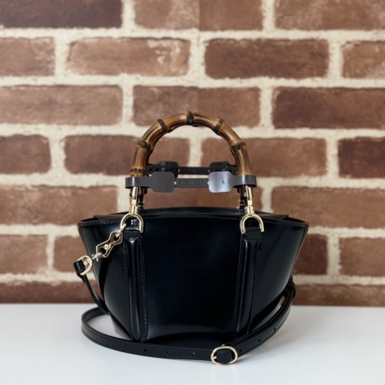 Repliche Gucci Mini bamboo top handle tote borse 805832 Nero Imitazioni Premium Migliore Repliche Gucci Mini bamboo top handle tote borse 805832 Nero Economiche Outlet Online