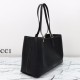 Miglior Falso Borsa tote media Gucci GG Emblem 815213 nero Economiche Premium