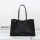 Miglior Falso Borsa tote media Gucci GG Emblem 815213 nero Economiche Premium