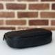 Migliore Repliche Gucci 815409 GG Emblem borsa a tracolla piccola mezzaluna Nero Economiche Outlet Online