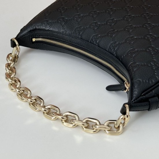 Migliore Repliche Gucci 820453 Borsa a tracolla media GG Emblem Nero Economiche Outlet Online