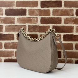Perfette Qualità Repliche Gucci 820453 GG Emblem borsa a tracolla media Talpa Imitazione
