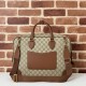 Miglior Falso Gucci 821149 Borsa a tracolla media GG Emblem Marrone Economiche Premium