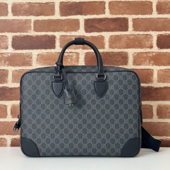 Migliore Repliche Gucci 821149 Borsa a tracolla media GG Emblem Nero Economiche Outlet Online