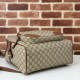 Migliore Repliche Gucci 821159 GG Emblem zaino medio Marrone Economiche Outlet Online