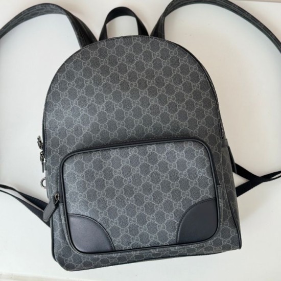 Migliore Repliche Gucci 821159 GG Emblem zaino medio Nero Economiche Outlet Online
