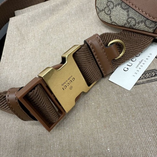 Migliore Repliche Gucci GG Emblem Marsupio medio 821162 Marrone Economiche Outlet Online