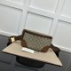 Migliore Repliche Gucci GG Emblem Marsupio medio 821162 Marrone Economiche Outlet Online