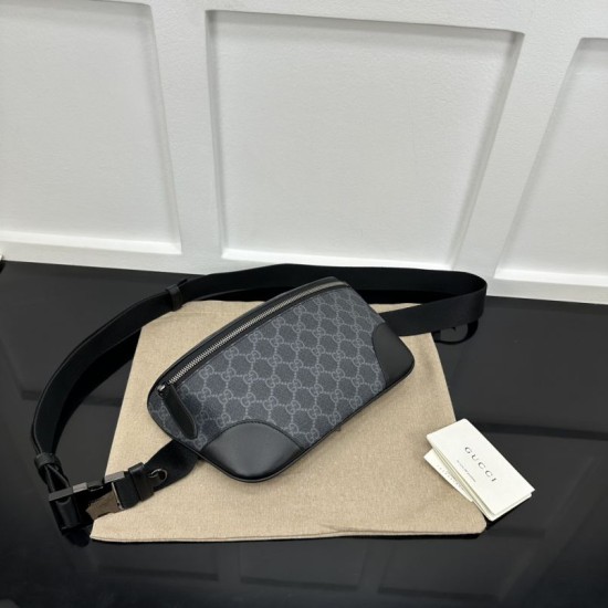 Migliore Repliche Gucci GG Emblem Marsupio medio 821162 Nero Economiche Outlet Online