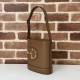 Miglior Falso Gucci 73 mini bucket bag 833665 Marrone Economiche Premium