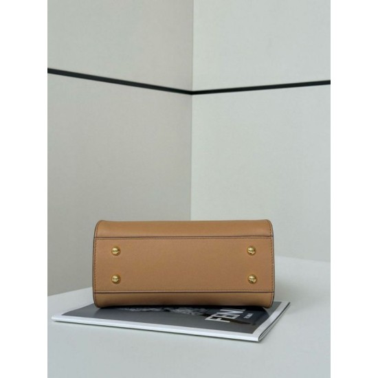 Replica perfetta Borsa Fendi Mini Iconic Peekaboo Marrone chiaro Imitazione Outlet Online