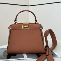 Miglior Falso Borsa Fendi Mini Iconic Peekaboo Marrone Economiche Premium