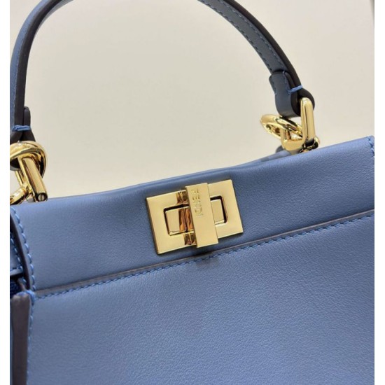 Replica perfetta Borsa Fendi Mini Iconic Peekaboo Blu Imitazione Outlet Online