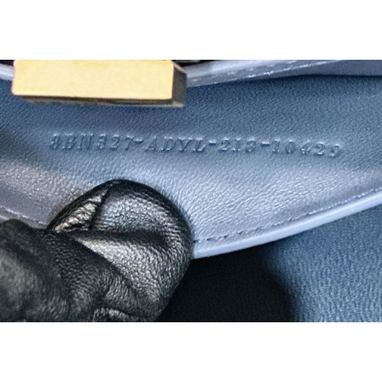 Miglior Falso Borsa Fendi Peekaboo ISeeU Piccola Selleria con 556 impunture cucite a mano Blu Economiche Premium