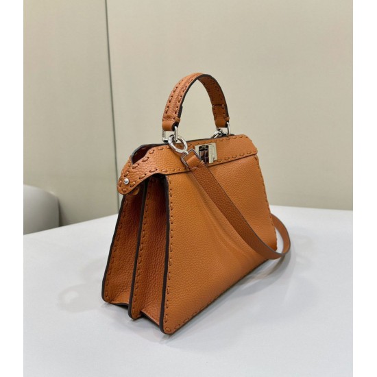 Migliore Repliche Fendi Peekaboo ISeeU Small Selleria Borsa con 556 impunture cucite a mano Marrone Economiche Outlet Online