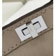 Migliore Replica Borsa Fendi Peekaboo ISeeU Piccola Selleria con 556 impunture cucite a mano Grigia Imitazioni Outlet Italia Migliore Repliche Borsa Fendi Peekaboo ISeeU Piccola Selleria con 556 impunture cucite a mano Grigia Economiche Outlet Online
