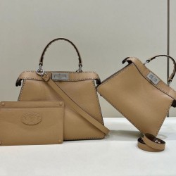Miglior Falso Borsa Fendi Peekaboo ISeeU Piccola Selleria con 556 impunture cucite a mano Marrone Economiche Premium