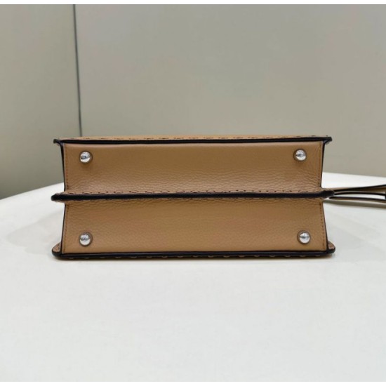 Miglior Falso Borsa Fendi Peekaboo ISeeU Piccola Selleria con 556 impunture cucite a mano Marrone Economiche Premium