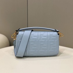 Miglior Falso Borsa baguette media Fendi FF Nappa blu Economiche Premium