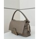 Replica perfetta Borsa baguette media Fendi Mamma Nappa grigio Imitazione Outlet Online