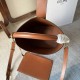 Borsa a secchiello piccola/media Celine Louise Tan Pelle di vitello liscia Replica originale di alta qualità Migliore Repliche Borsa a secchiello piccola/media Celine Louise Tan Pelle di vitello liscia Economiche Outlet Online