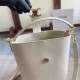 Repliche Borsa a secchiello piccola/media Celine Louise Bianco Pelle di vitello liscia Imitazioni Premium Replica perfetta Borsa a secchiello piccola/media Celine Louise Bianco Pelle di vitello liscia Imitazione Outlet Online