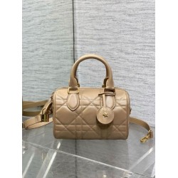 Replica perfetta Borsa Dior Groove 20 Macrocannage Marrone Imitazione Outlet Online
