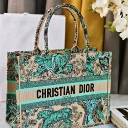 Replica perfetta Borsa tote Dior media Dior Book ricamata con motivo Dior Around the World multicolore blu Imitazione Outlet Online