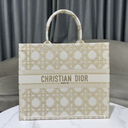 Perfette Qualità Repliche Dior Medium/Large Book Tote Bag Ricamo rattan oversize Bianco/Oro Imitazione