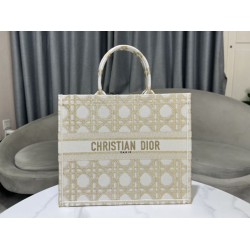 Perfette Qualità Repliche Dior Medium/Large Book Tote Bag Ricamo rattan oversize Bianco/Oro Imitazione