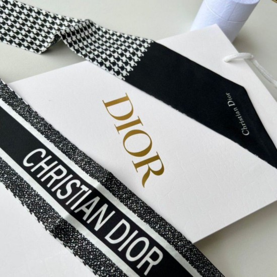 Perfette Qualità Repliche Dior 30 Montaigne Mitzah Sciarpa Twill di Seta Nero/Bianco Imitazione