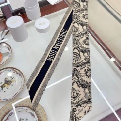 Miglior Falso Dior Toile de Jouy Soleil Mitzah Sciarpa Twill di seta Beige Economiche Premium